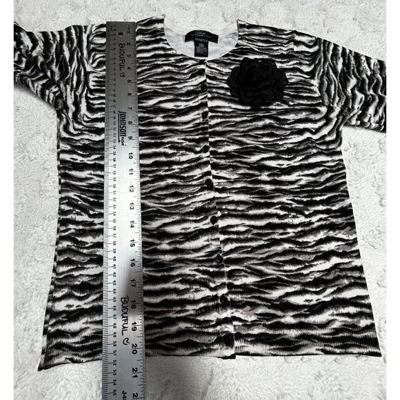 SILX by August Silk Womens Zebra Print Cardigan Sweater Small Black 3/4 Sleeve - Picture 8 of 8